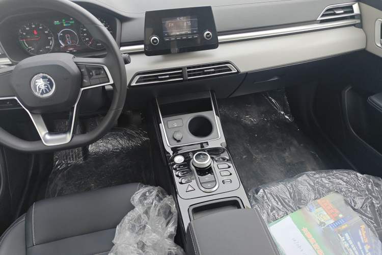 Used BYD Qin New Energy 2021 Standard Edition Audio And AC Panel