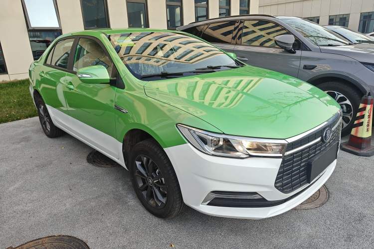 Used BYD Qin New Energy 2021 Travel Edition Exterior 2