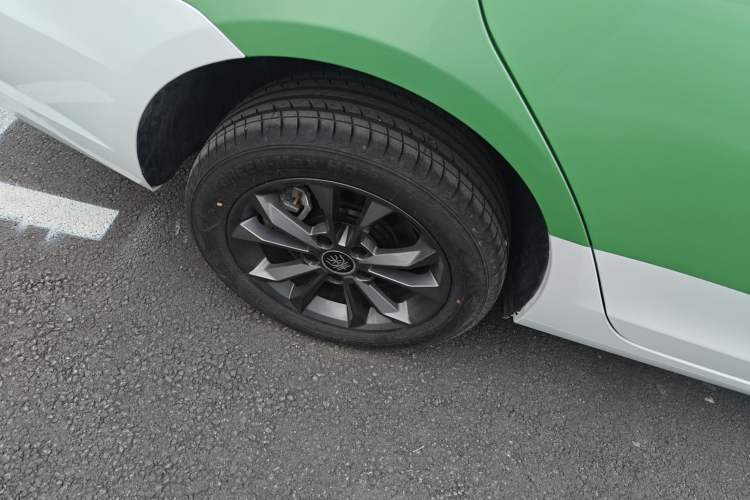 Used BYD Qin New Energy 2021 Standard Edition Exterior 8