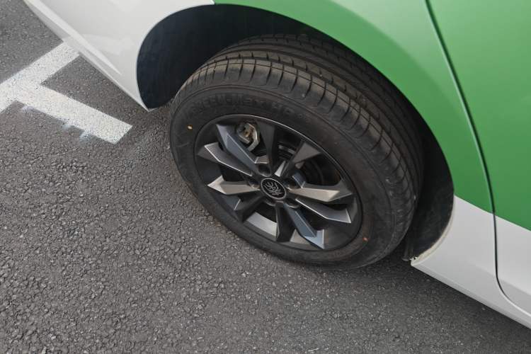 Used BYD Qin New Energy 2021 Standard Edition Exterior 8