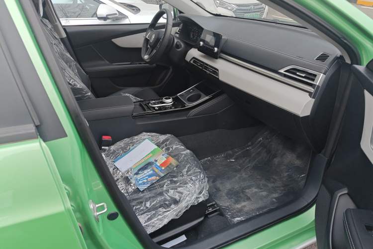 Used BYD Qin New Energy 2021 Standard Edition Right Front Seat