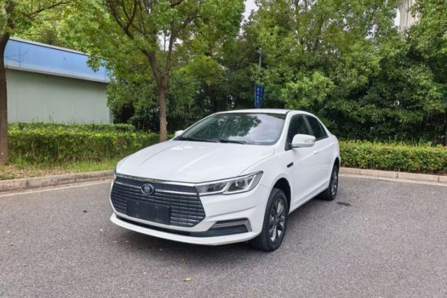 Ojetý BYD Qin New Energy 2021 Standard Edition