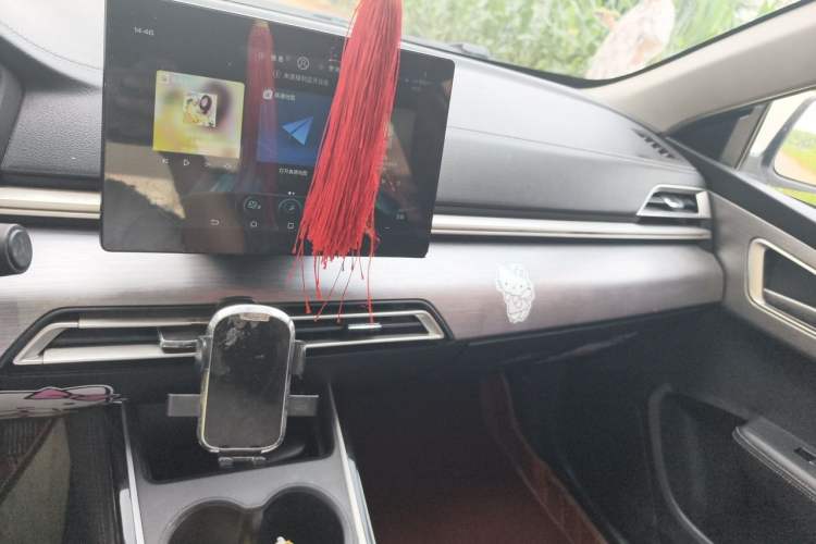 Used BYD Qin New Energy 2021 Travel Edition Audio And AC Panel