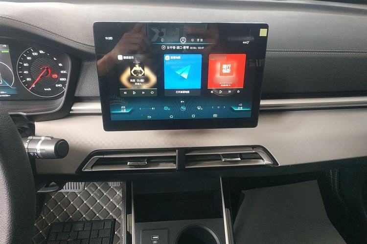 Used BYD Qin New Energy 2021 Standard Edition Audio And AC Panel
