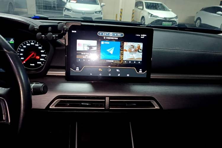 Used BYD Qin New Energy 2021 Travel Edition Audio And AC Panel