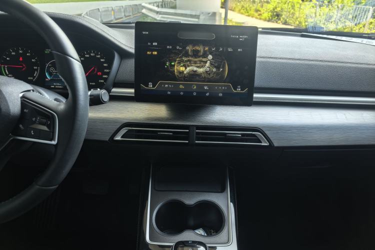 Used BYD Qin New Energy 2021 Travel Edition Audio And AC Panel