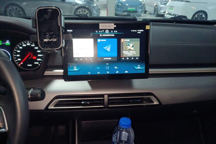 Used BYD Qin New Energy 2021 Travel Edition Audio And AC Panel