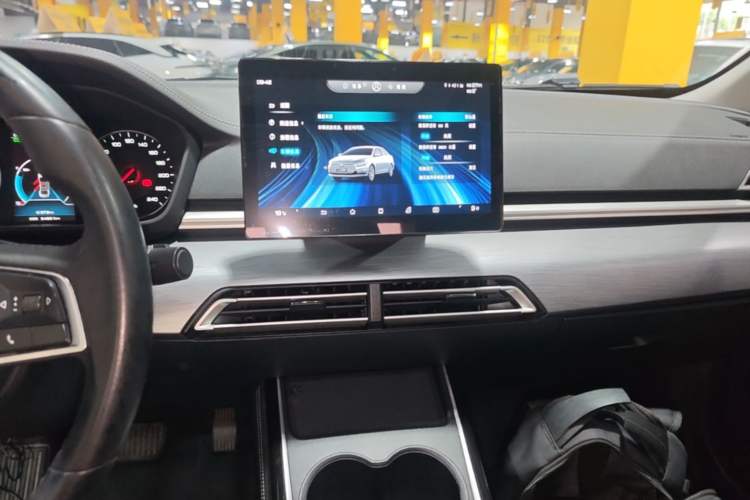 Used BYD Qin New Energy 2021 Travel Edition Audio And AC Panel