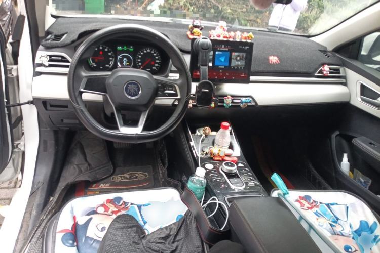 Used BYD Qin New Energy 2021 Standard Edition Center Console