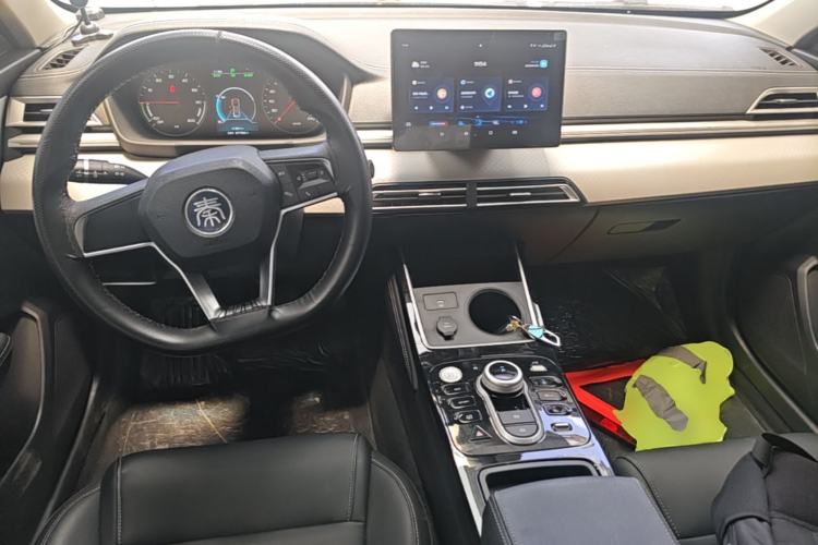 Used BYD Qin New Energy 2021 Travel Edition Center Console