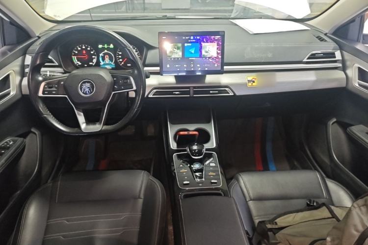 Used BYD Qin New Energy 2021 Travel Edition Center Console