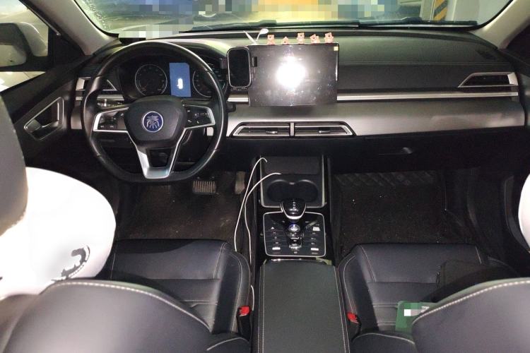 Used BYD Qin New Energy 2021 Travel Edition Center Console