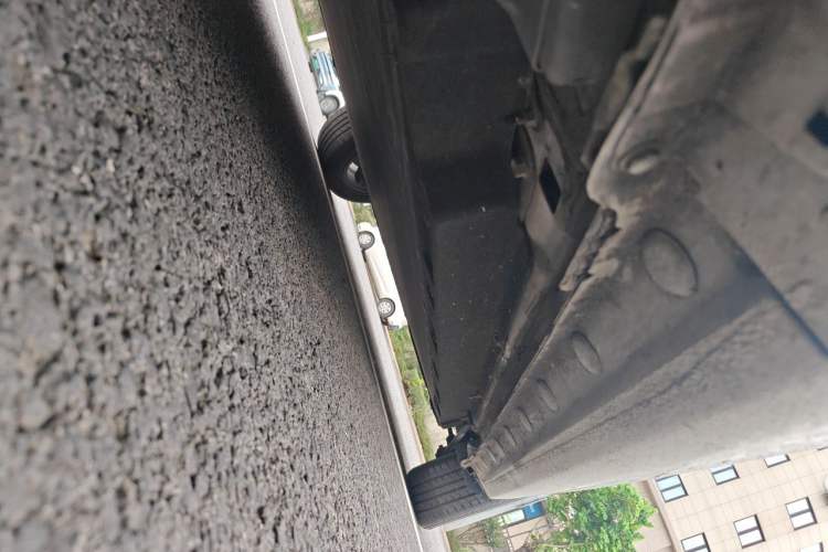 Used BYD Qin New Energy 2021 Travel Edition Chassis Front Left
