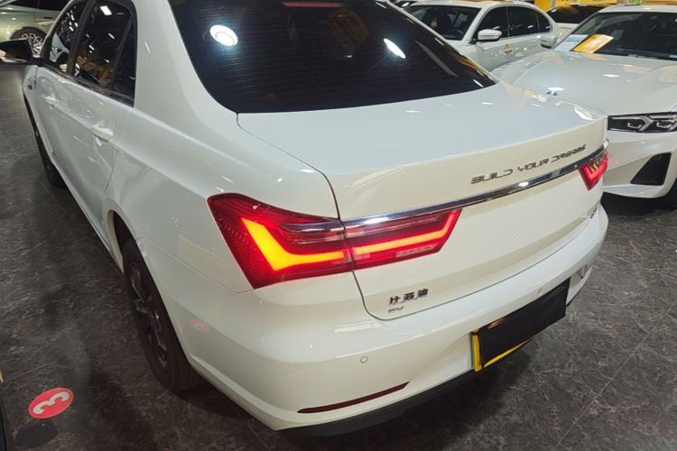 Used BYD Qin New Energy 2021 Travel Edition Exterior 2