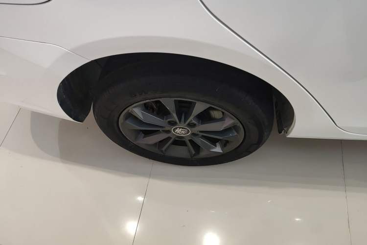 Used BYD Qin New Energy 2021 Travel Edition Exterior 8