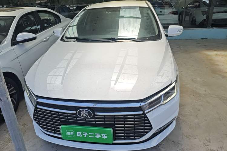 Used BYD Qin New Energy 2021 Travel Edition Front