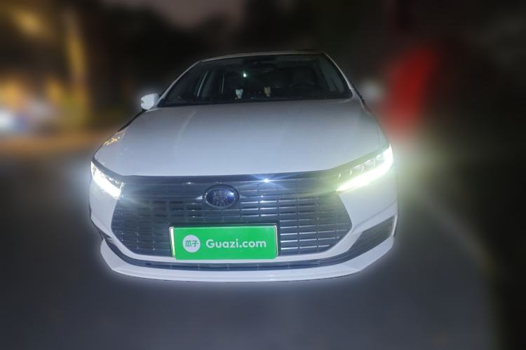 Used BYD Qin New Energy 2021 Travel Edition Front