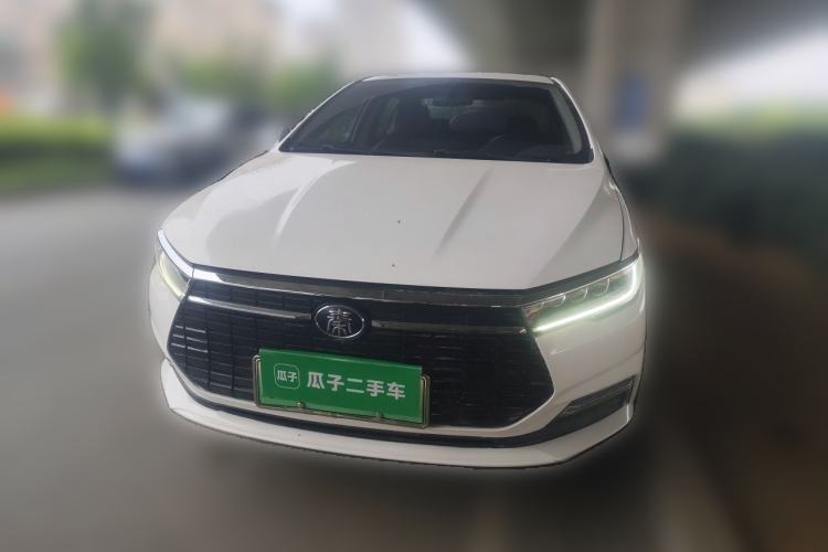 Used BYD Qin New Energy 2021 Travel Edition Front