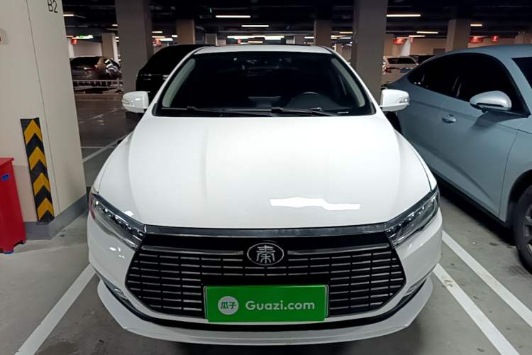 Used BYD Qin New Energy 2021 Travel Edition Front