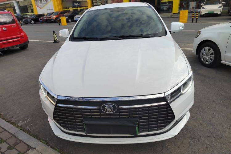 Used BYD Qin New Energy 2021 Travel Edition Front