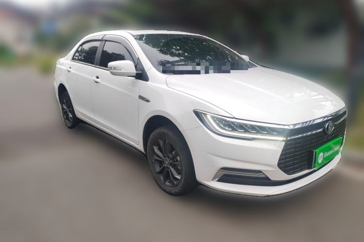 Used BYD Qin New Energy 2021 Travel Edition Front Right 45 Deg