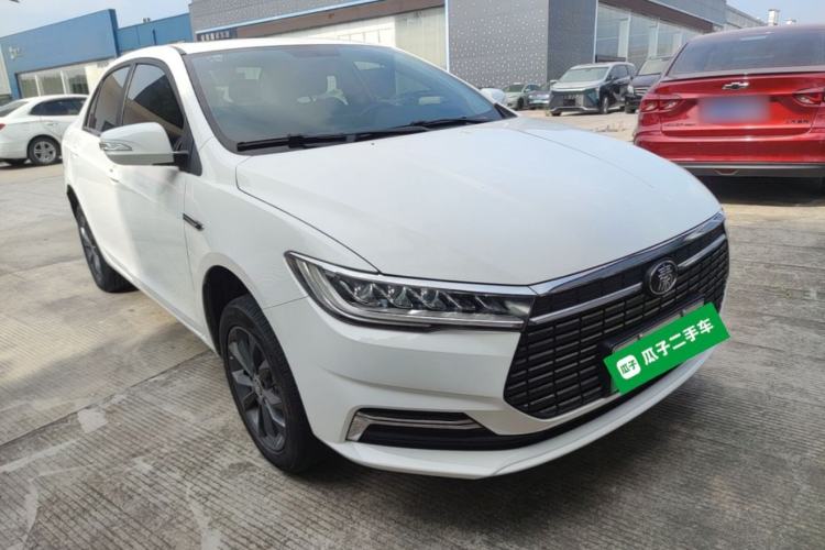 Used BYD Qin New Energy 2021 Travel Edition Front Right 45 Deg