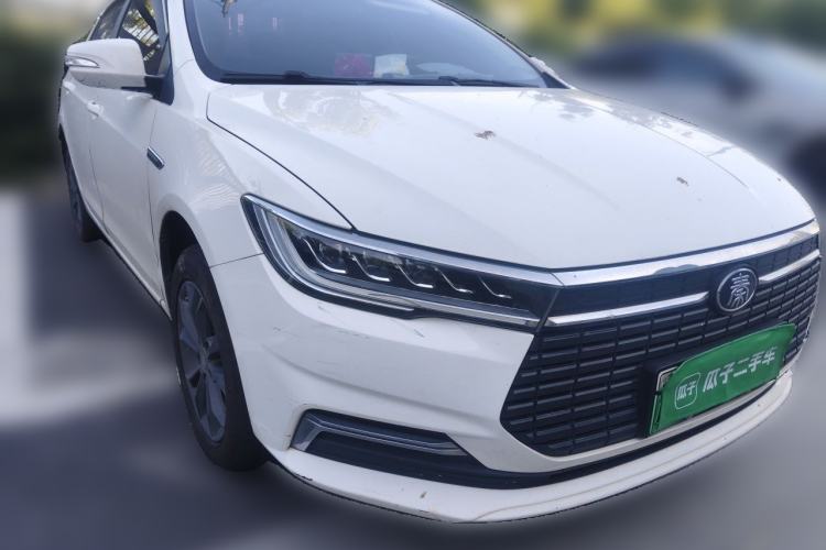 Used BYD Qin New Energy 2021 Travel Edition Front Right 45 Deg