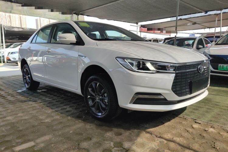 Used BYD Qin New Energy 2021 Standard Edition Front Right 45 Deg
