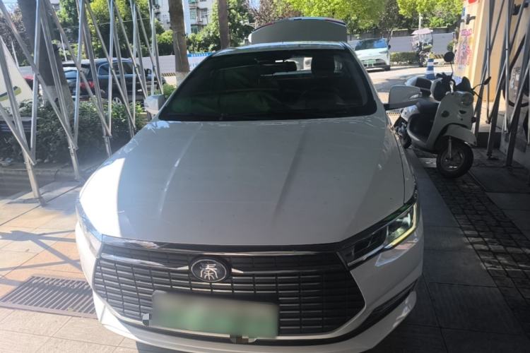 Used BYD Qin New Energy 2021 Travel Edition Front