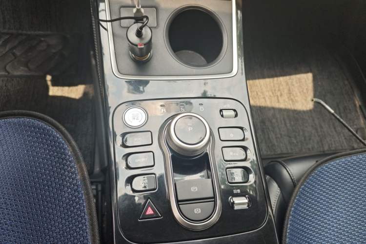Used BYD Qin New Energy 2021 Travel Edition Gear Lever