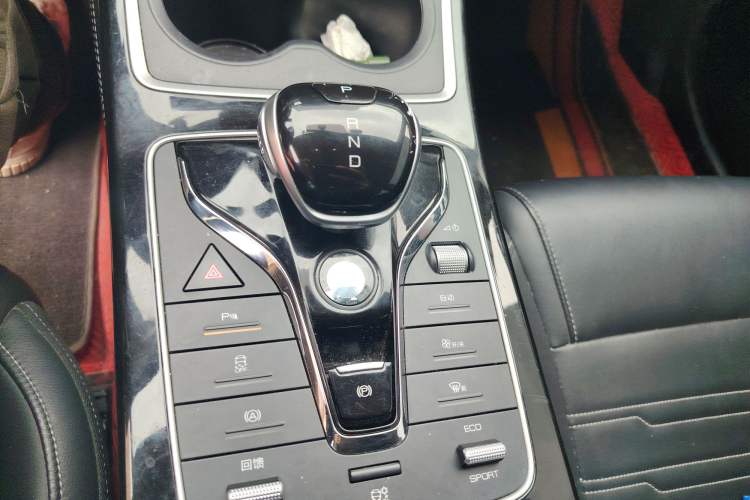 Used BYD Qin New Energy 2021 Travel Edition Gear Lever