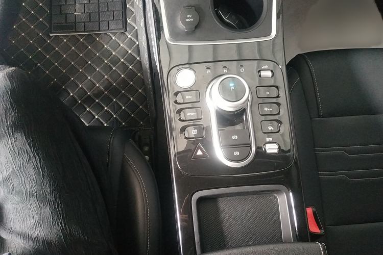 Used BYD Qin New Energy 2021 Standard Edition Gear Lever