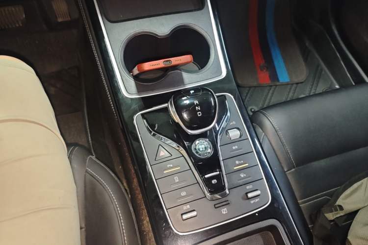 Used BYD Qin New Energy 2021 Travel Edition Gear Lever