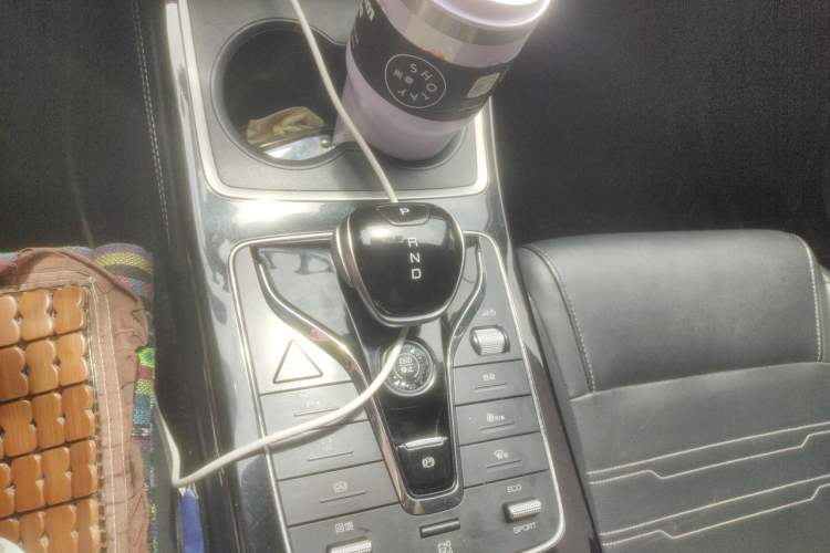 Used BYD Qin New Energy 2021 Travel Edition Gear Lever