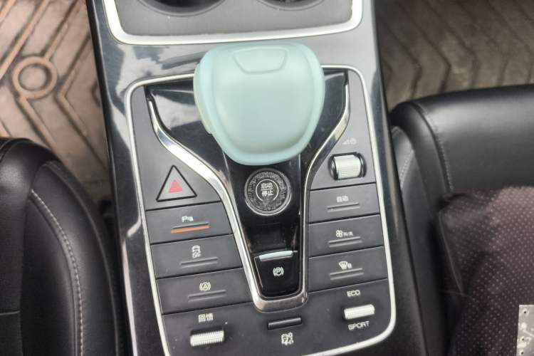Used BYD Qin New Energy 2021 Travel Edition Gear Lever
