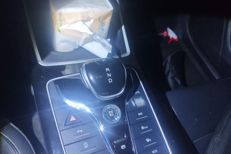 Used BYD Qin New Energy 2021 Travel Edition Gear Lever