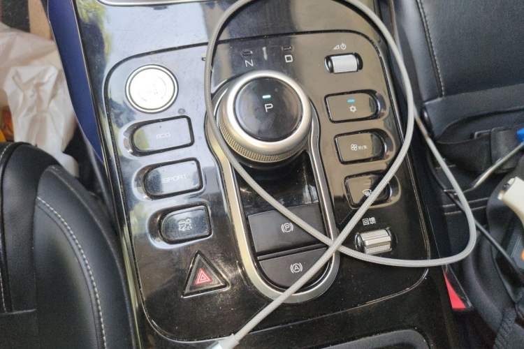 Used BYD Qin New Energy 2021 Standard Edition Gear Lever