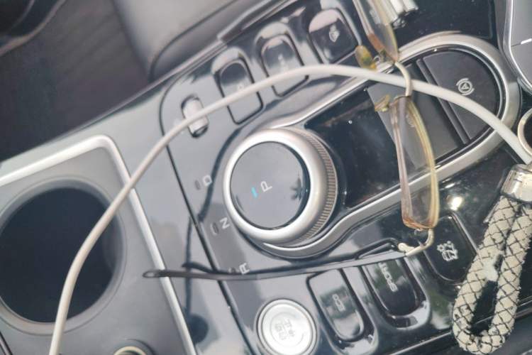 Used BYD Qin New Energy 2021 Standard Edition Gear Lever