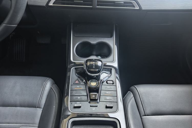 Used BYD Qin New Energy 2021 Travel Edition Gear Lever