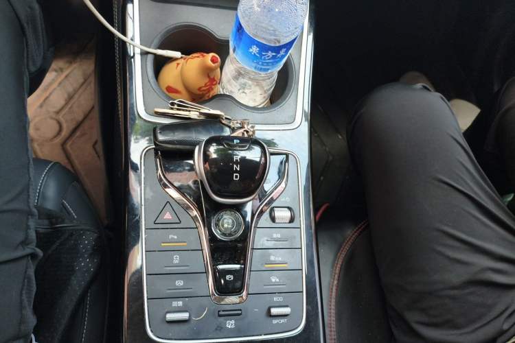 Used BYD Qin New Energy 2021 Travel Edition Gear Lever