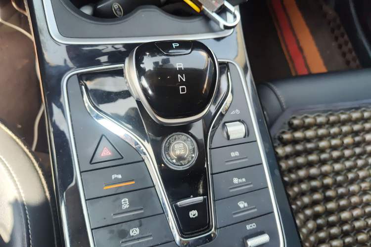 Used BYD Qin New Energy 2021 Travel Edition Gear Lever