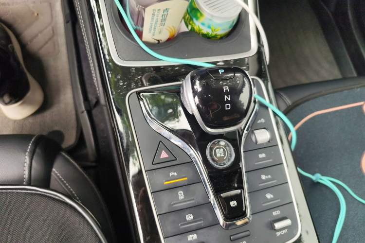 Used BYD Qin New Energy 2021 Travel Edition Gear Lever