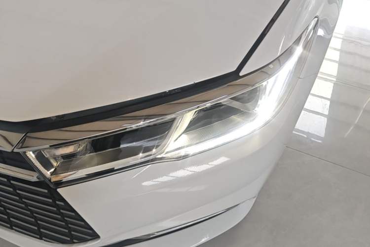 Used BYD Qin New Energy 2021 Travel Edition Left Front Headlight