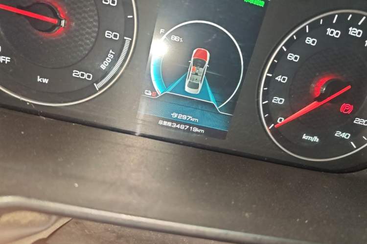 Used BYD Qin New Energy 2021 Travel Edition Odometer Close Up