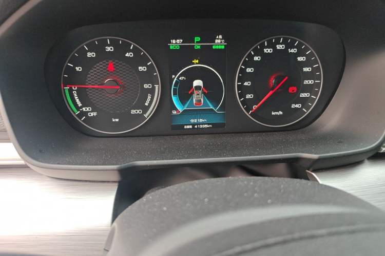Used BYD Qin New Energy 2021 Travel Edition Odometer Close Up