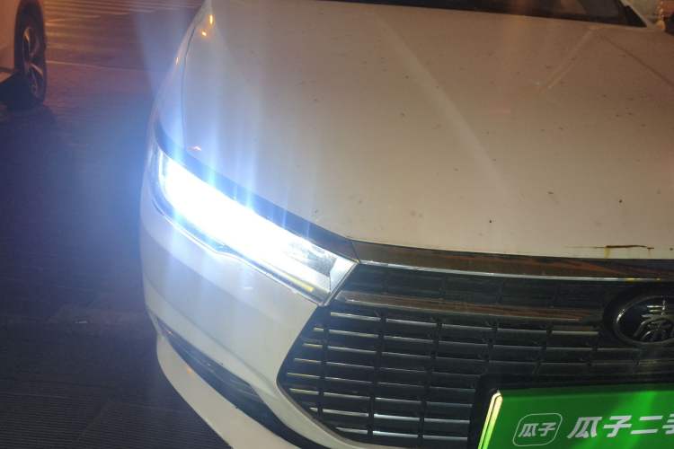 Used BYD Qin New Energy 2021 Travel Edition Right Front Headlight