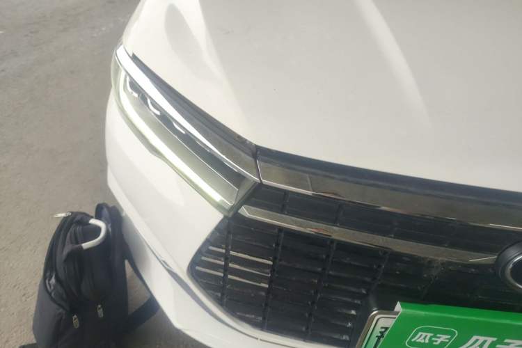 Used BYD Qin New Energy 2021 Travel Edition Right Front Headlight