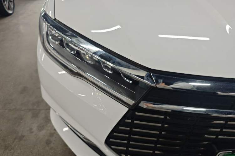 Used BYD Qin New Energy 2021 Travel Edition Right Front Headlight