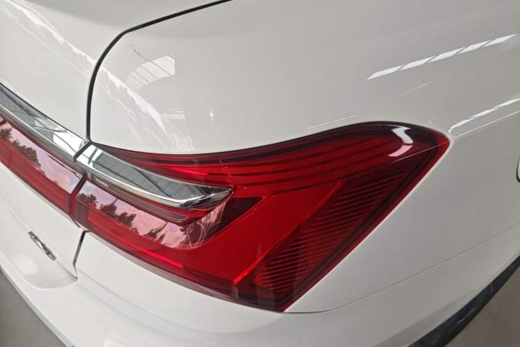 Used BYD Qin New Energy 2021 Travel Edition Right Rear Taillight