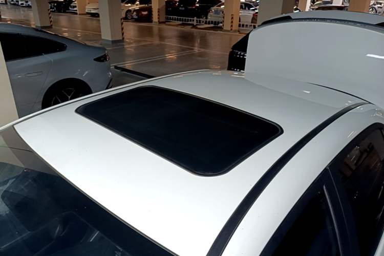 Used BYD Qin New Energy 2021 Travel Edition Roof